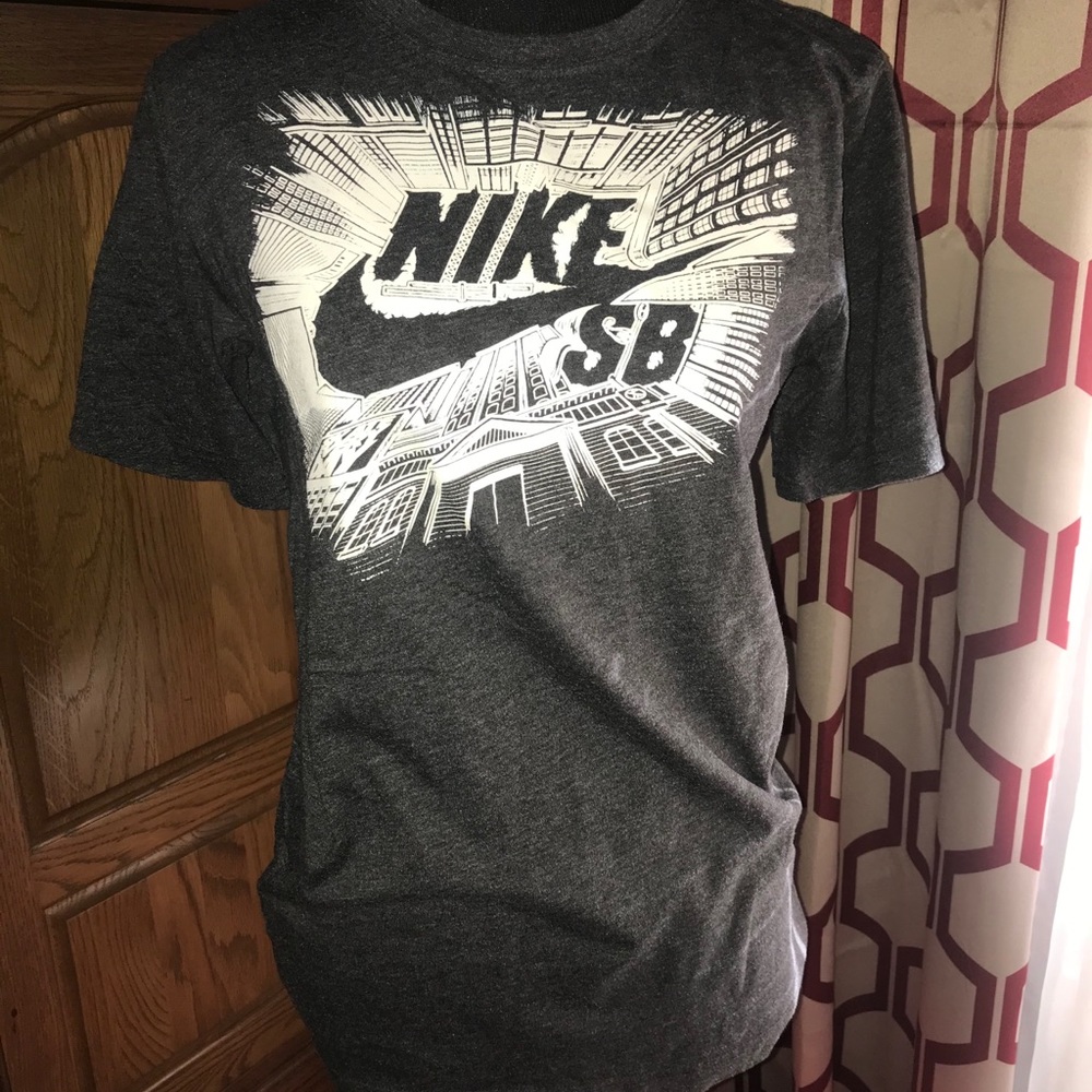 NWOT NIKE SB Shirt